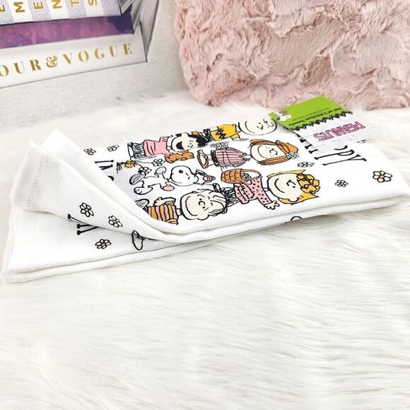 {Peanuts} White {Easter} Kitchen Towels Set - Picture 5 of 6